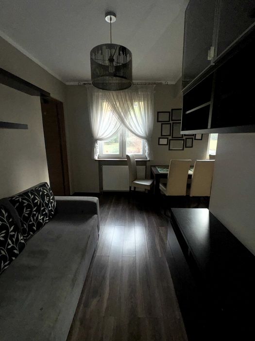 Odświeżone, umeblowane mieszkanie z bardzo niskim czynszem (290 PLN) - View 2