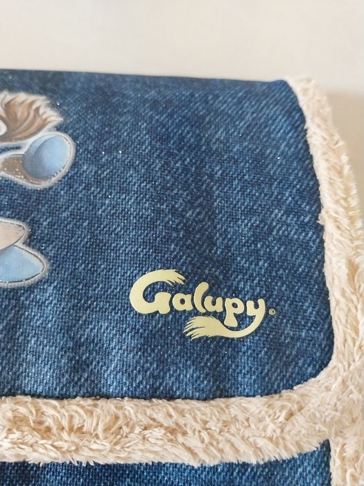 Granatowy jeansowy piórnik Galupy