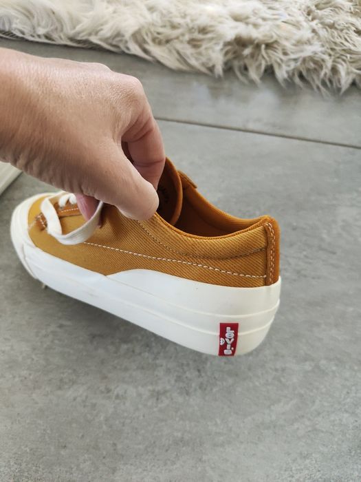 Nowe buty sneakersy trampki tenisówki Levi's