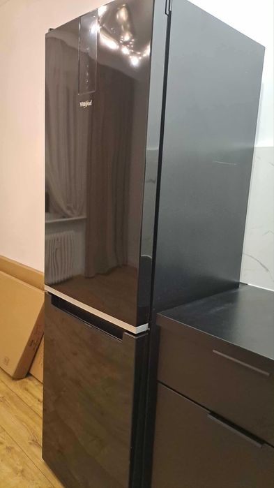 Lodówka whirpool czarna 191 cm pełny NoFrost