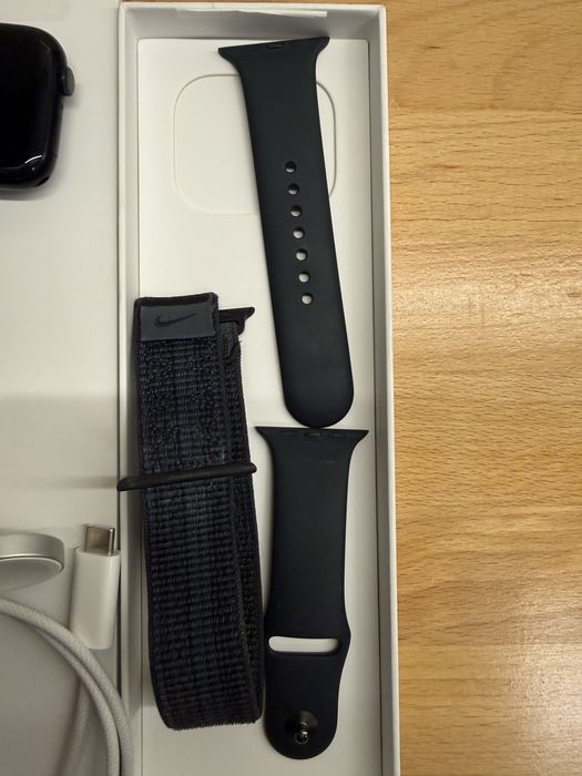 Apple Watch 9 45MM + 2 pulseiras