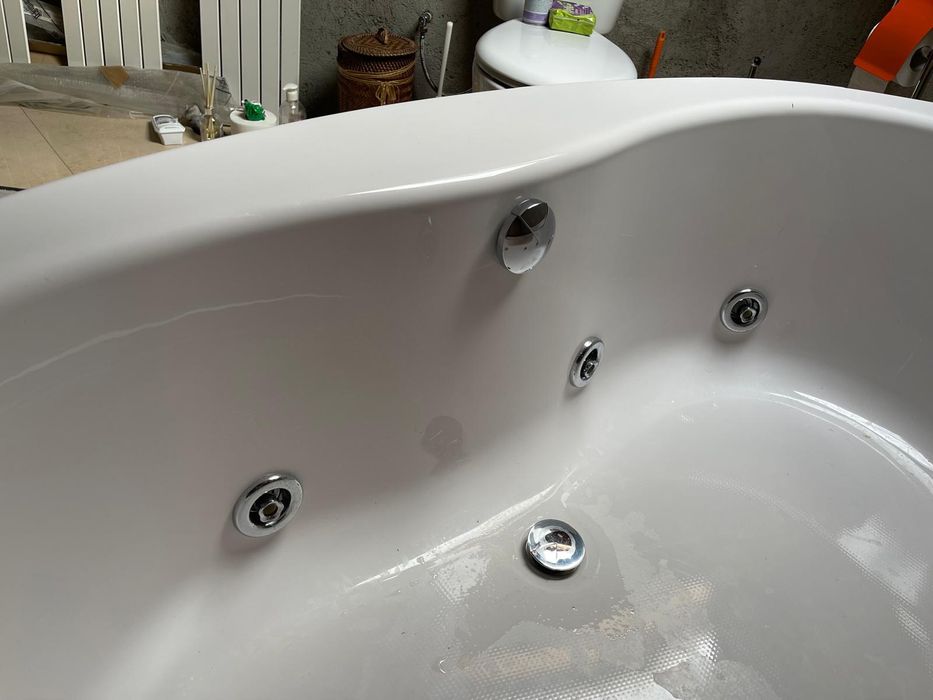 Banheira de hidromassagem