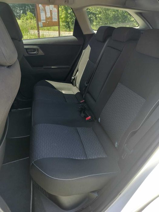 Toyota Auris Hybrid 2015