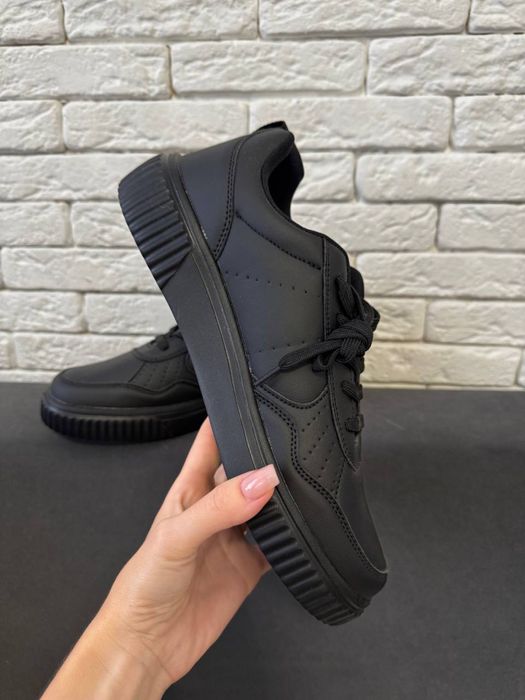 Мужская крассовки