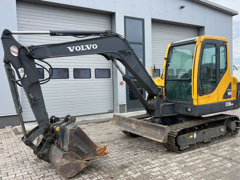 Volvo VOLVO EC55B PRO CAT KOMATSU  5600 kg 81500 zł