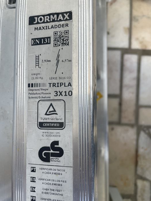 Vendo escada de 3 a 7 metros (6.57M) aluminio!