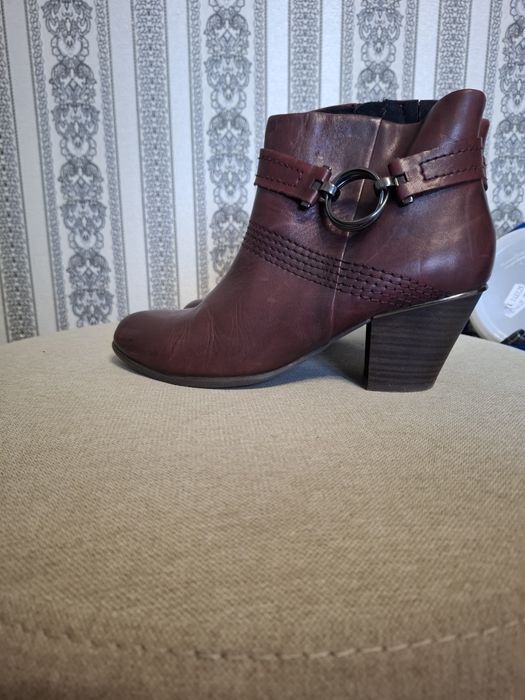 Взуття Rieker в ідеальному стані