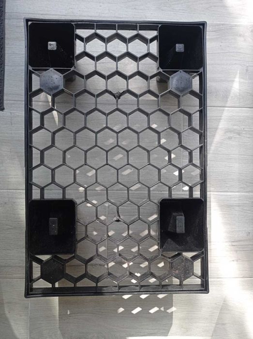 Palete de plástico encaixável