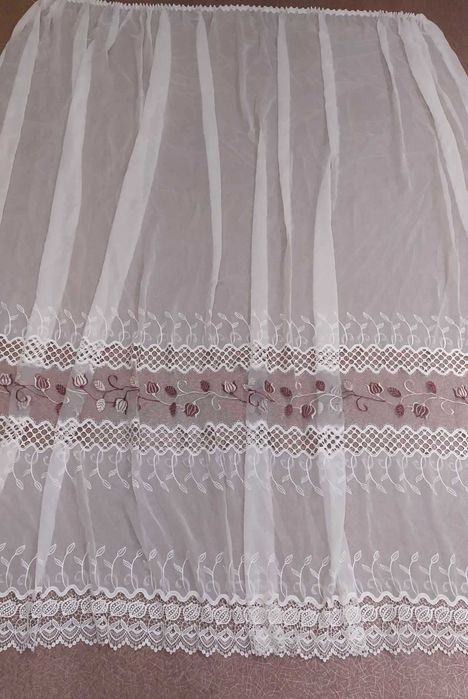 Тюль на кухонное окно в комнату