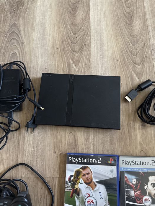 Sony PlayStation 2 Ps 2 Konsola z padem plus 3 gry i okablowanie