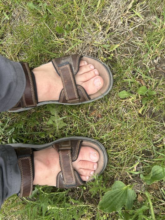 Clarks sandały rozmiar 44 polecam