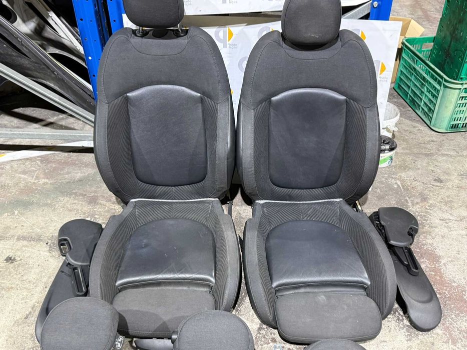 Conjunto bancos em pele mini clubman cooper F54 F55 f56