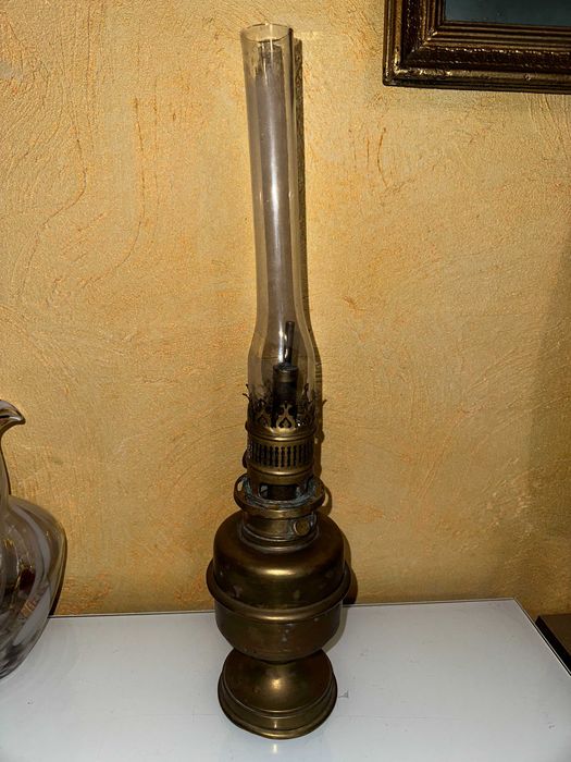 Керосиновая лампа