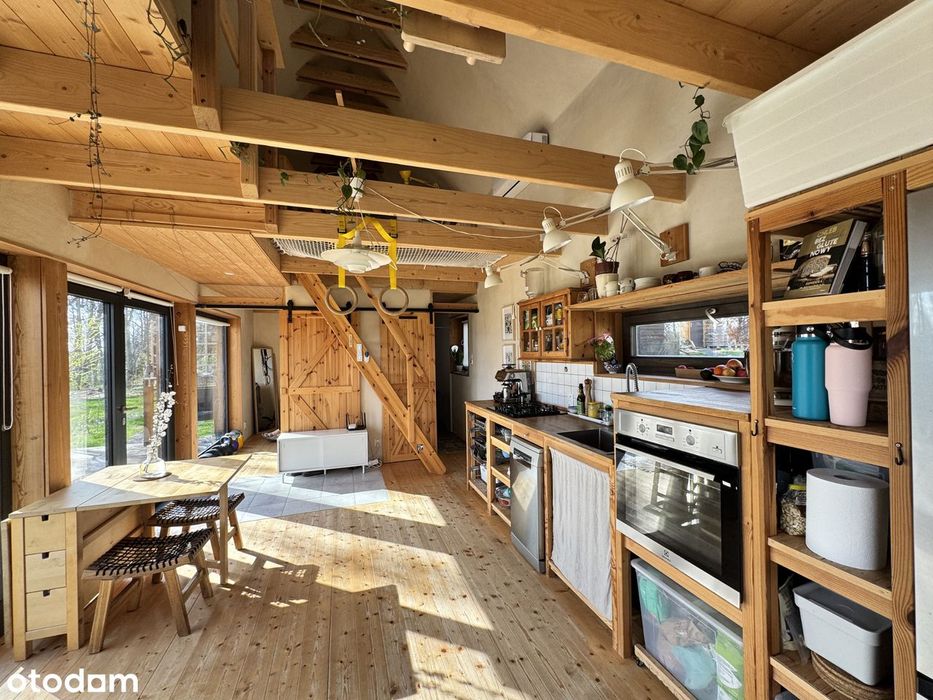 Twój Azyl w Górach Izerskich | 2 Domy, Garaż, Sauna i Gotowy Biznes