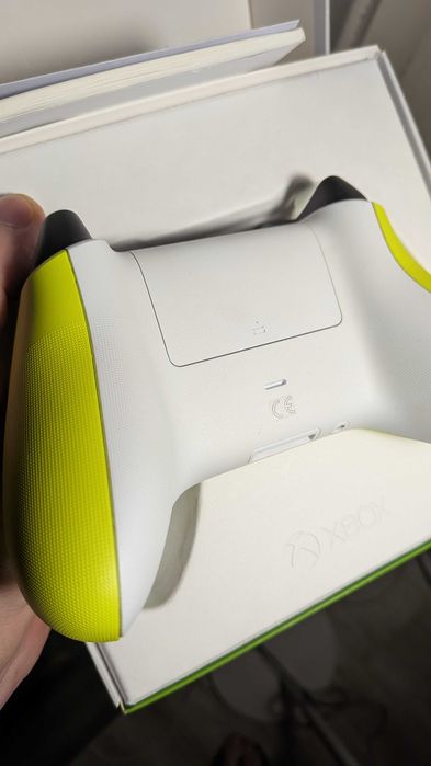 Xbox pad electric volt