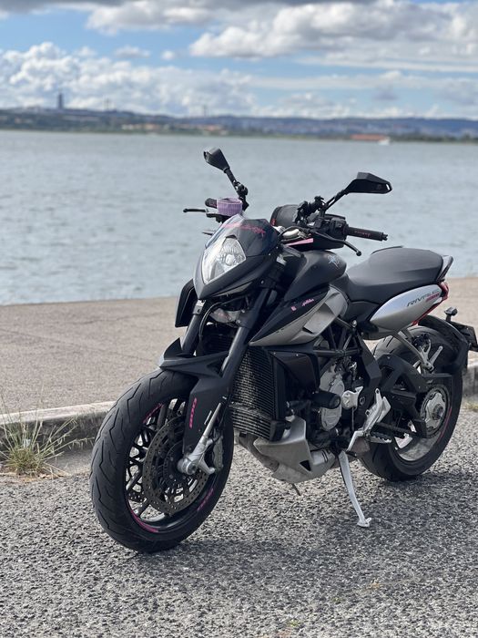 Moto MV Agusta 800