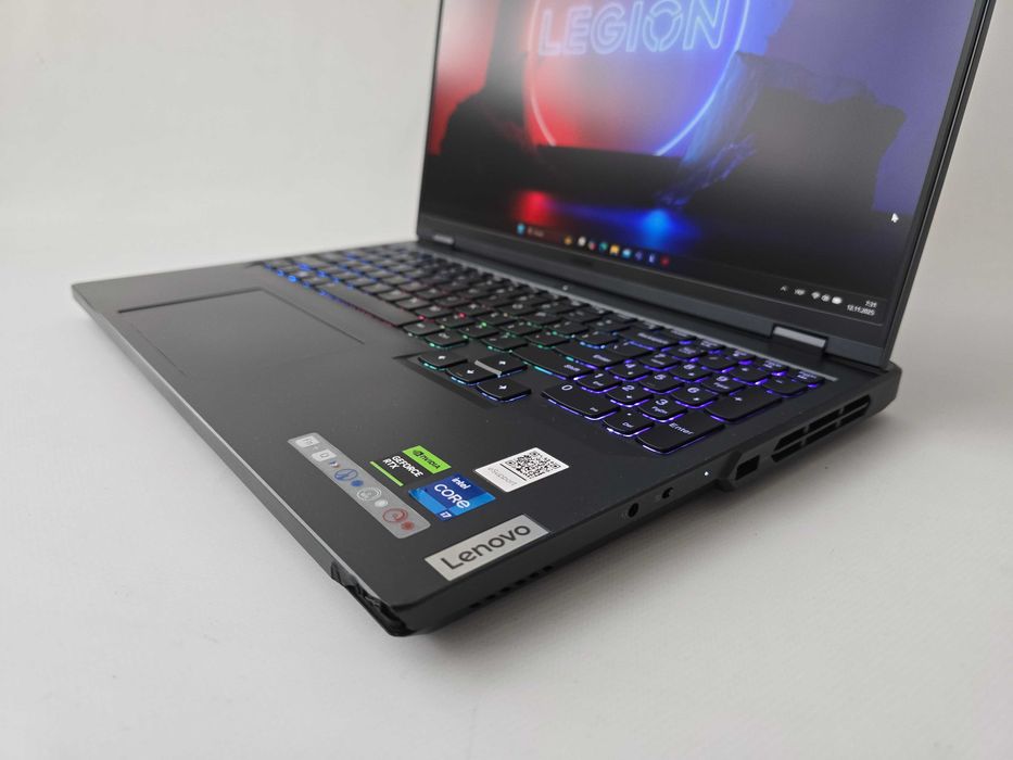 Lenovo LEGION 5 PRO I7 13700HX/RTX 4070/RAM 16GB/SSD 512GB/QHD 240Hz