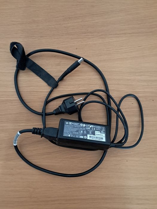 Adaptador/Charge HP 65w447280681803458561