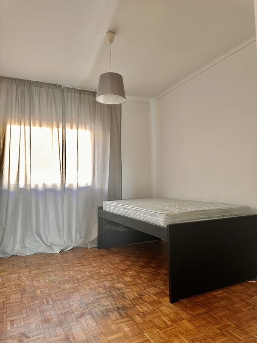 Aparatamento T2  Valadares p arrendamento