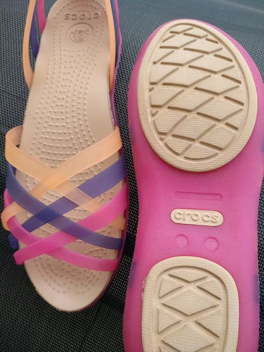Crocs Huarache W7 r. 37-38