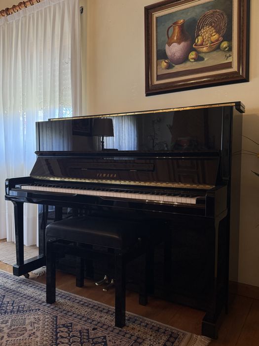 Piano Yamaha U10A
