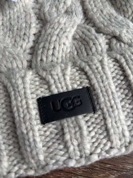 Жіноча шапка UGG