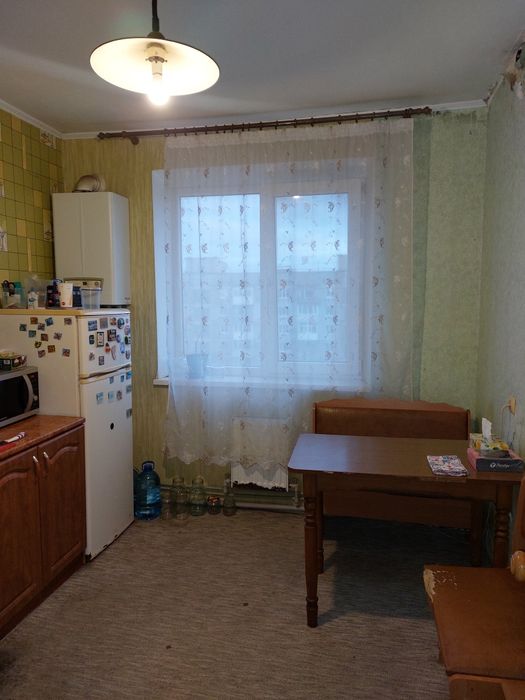 Продам 2к квартиру з агв напроти Велмарту
