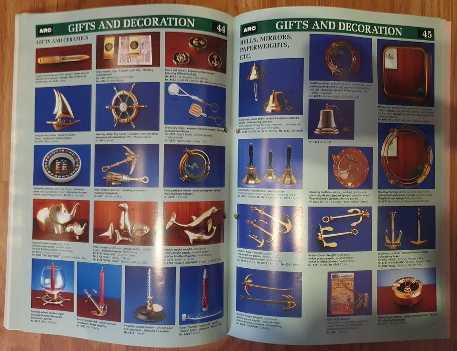 Catálogos e Revistas Náuticas: Skipper, Navegar, Valiant, Zodiac, etc.