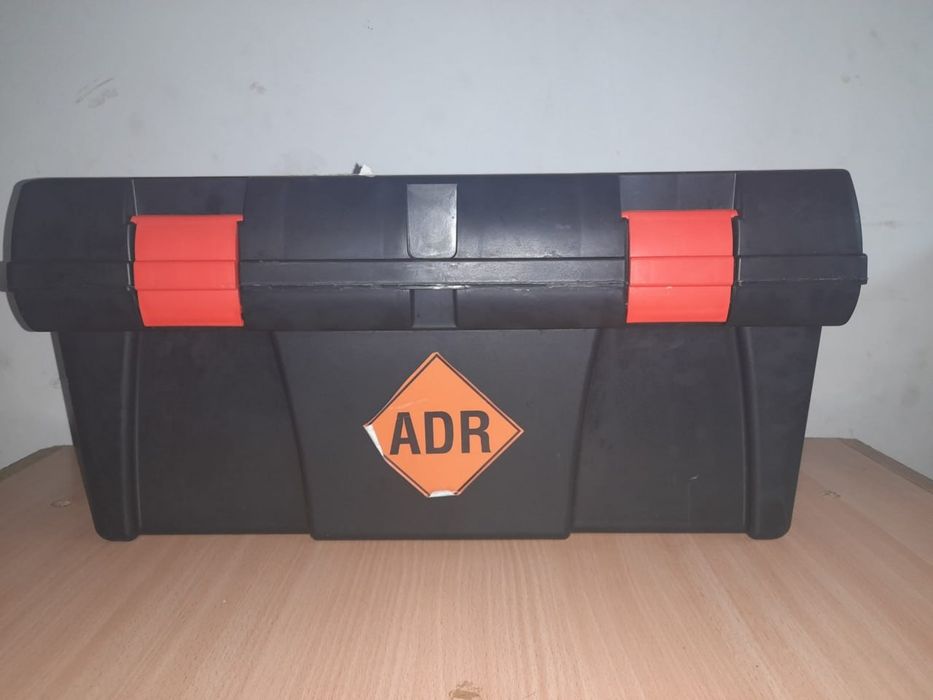 ADR 4 cargo parts