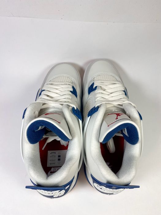 Air Jordan 4 Retro SB Navy - 42 / 44.5 / 45.5