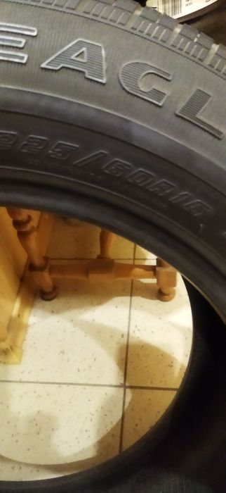 Запаска,225/60 r16  без диска,одна покрышка