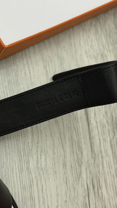 chinelas chypre hermès