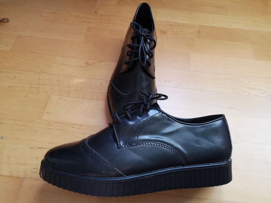 Sneakersy Sinsay nowe
