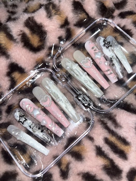 Press-on nails ручної роботи