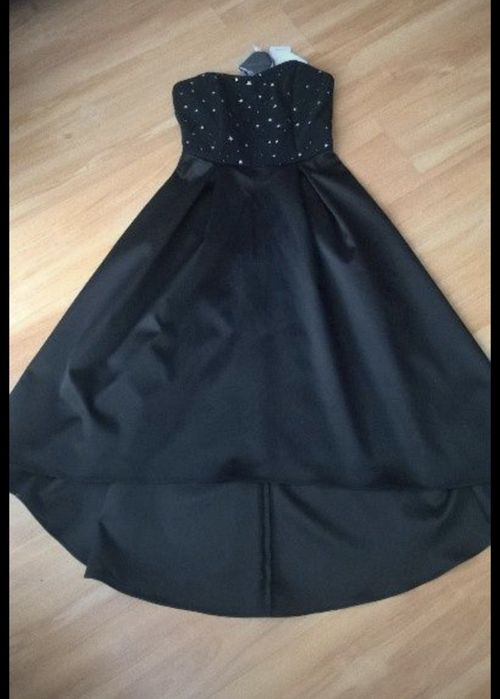Czarna elegancka sukienka