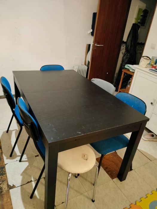 Extendable dining table64409487203075121