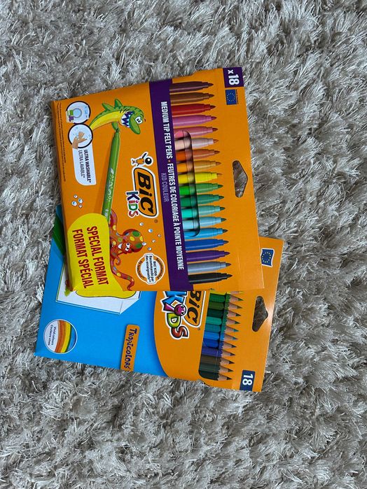 Набір Bic кольорові олівці та фломастери