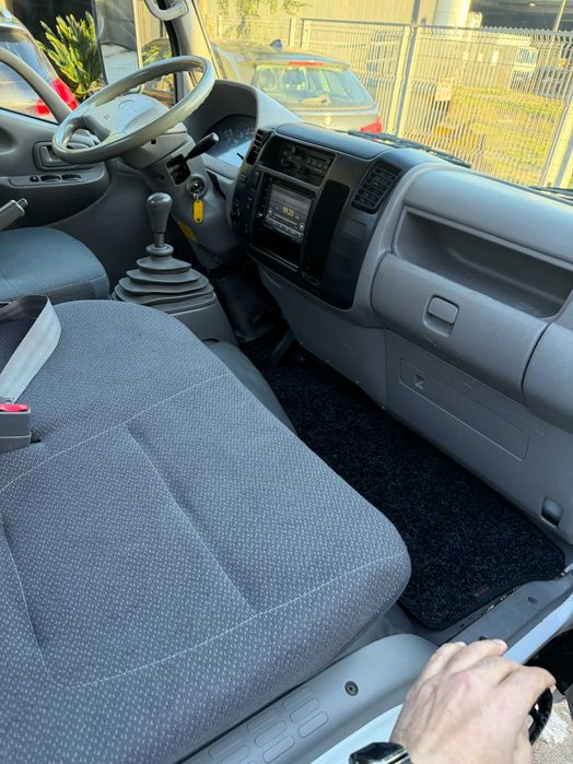 Carrinha toyota dyna com grua nova