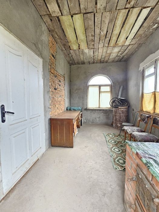 продам дом в пригороде Черноморска