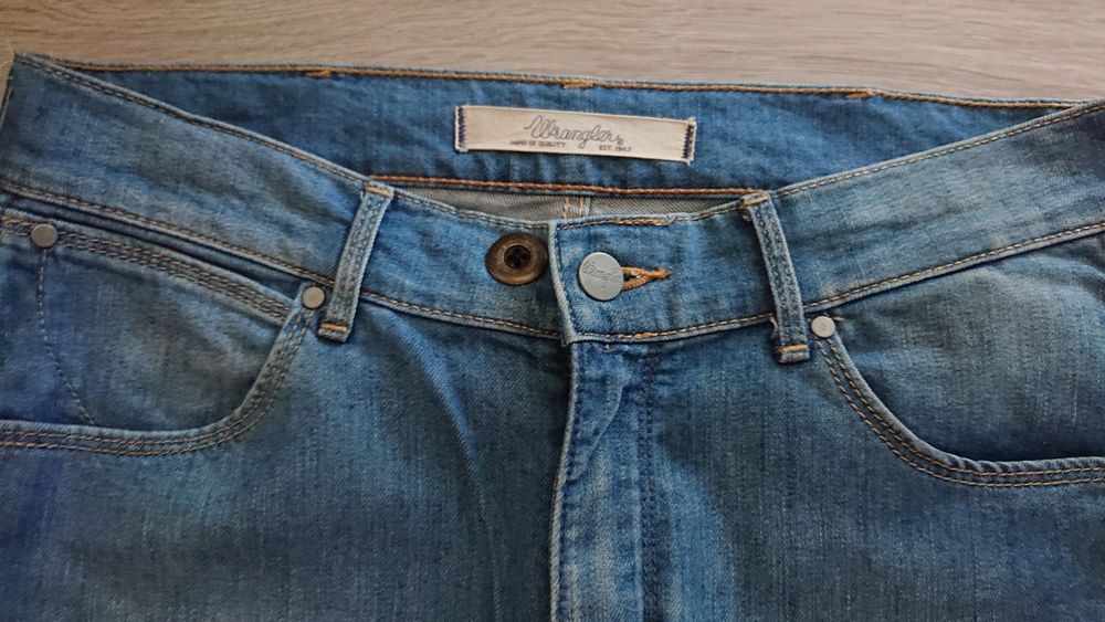 Spodnie damskie jeansowe wrangler