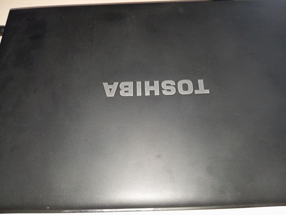 Computador portátil Toshiba Tecra