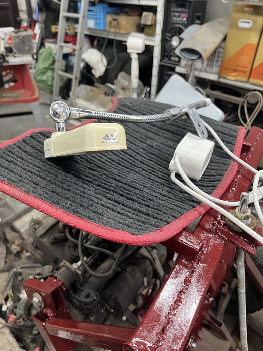 Светильник, лампа для швейной машинки