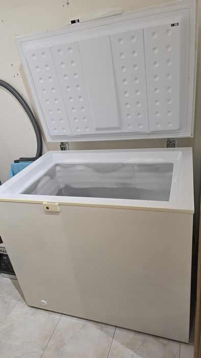 Arca becken praticamente nova por dentro