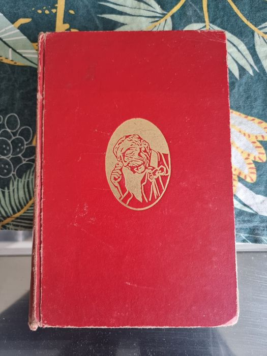 Livros variados de Capa dura