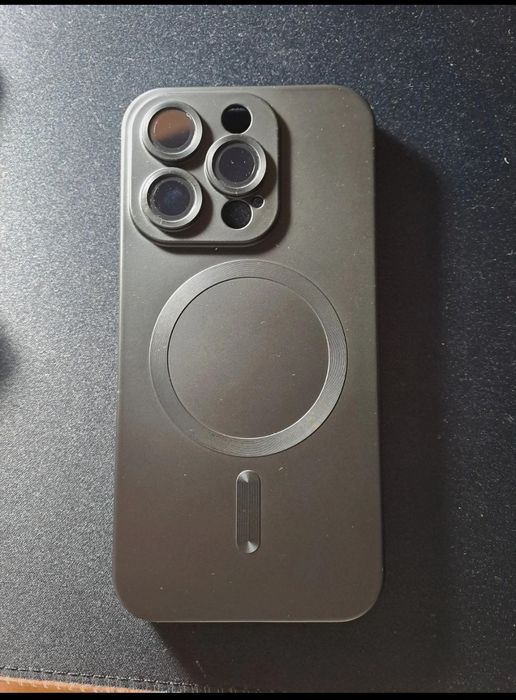 Capa IPhone 15 Pro64585813629313120