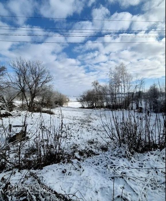 Ділянка на березі озера 24с Цвіжин