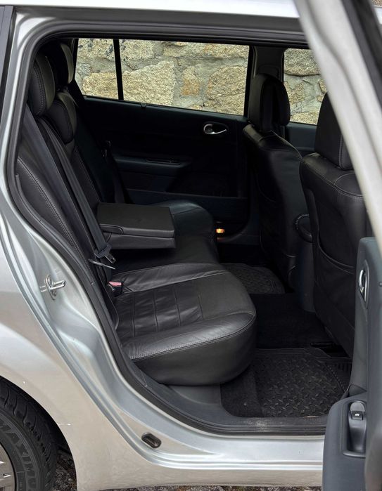 Renault Mégane Break 1.5 dci — photo 5
