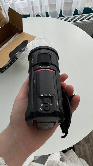 Panasonic HC-VX1 4K відеокамера в ідеальному стані | камера