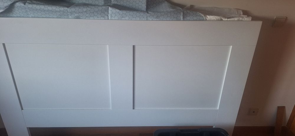 Cabeceira  com arrumacao 160 cm