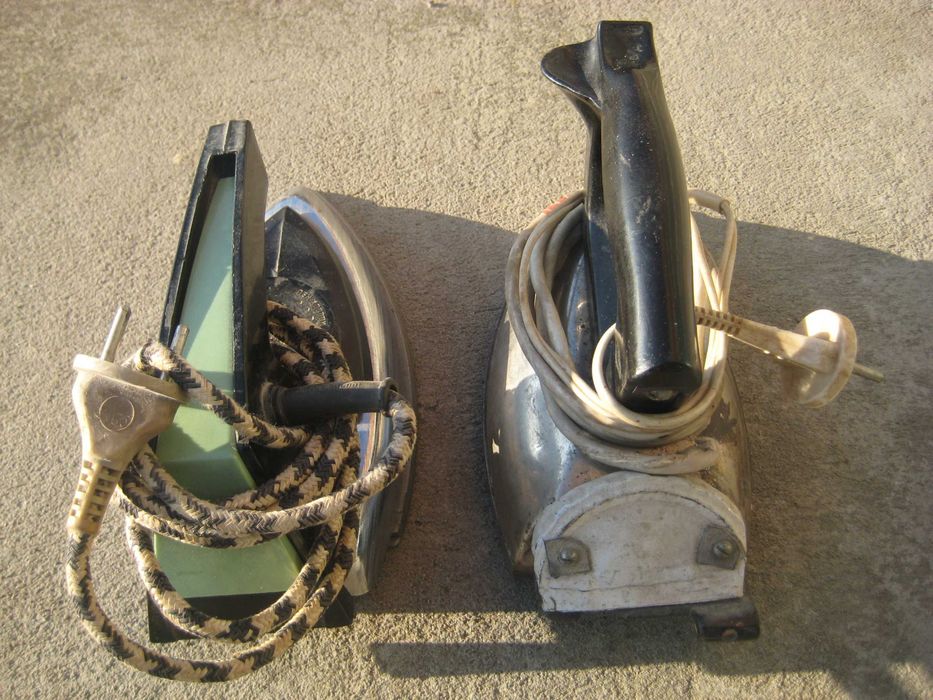 Утюг електричний